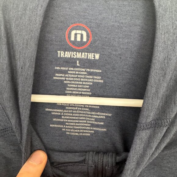 Travis Mathew Quarter zip Performance - Picture 3 of 3